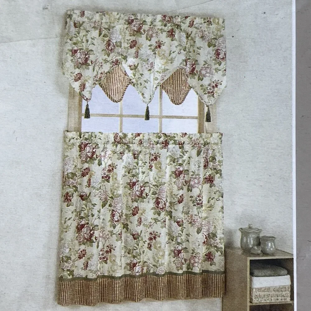 Home Trends Orchard Scarsdale Floral Rose Tassel Valance Panels Set Cottagecore